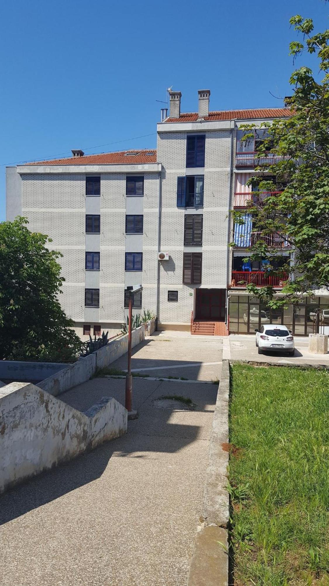 Valcane Apartment *